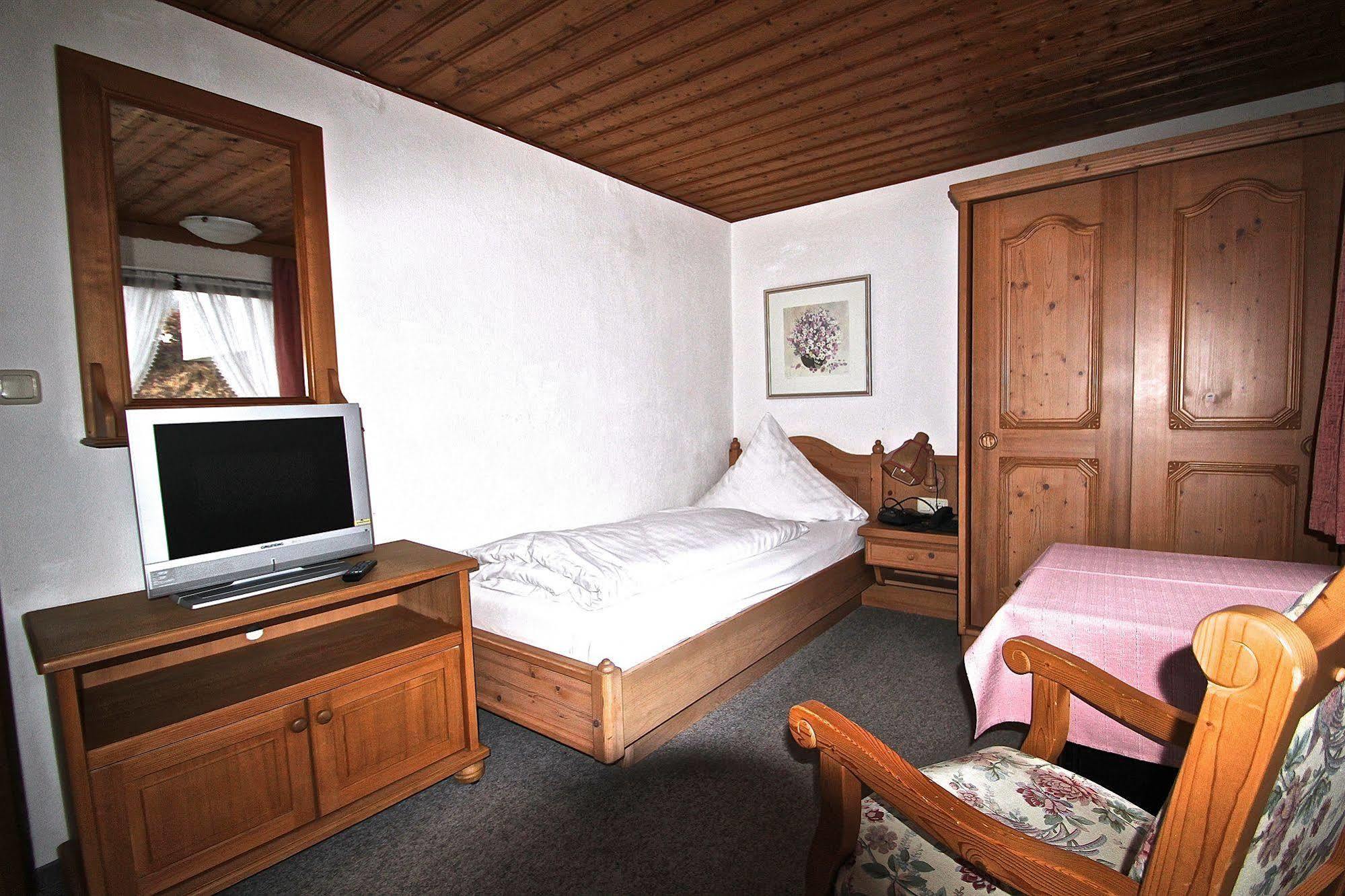 Alpenhotel Weiherbach Berchtesgaden Hallenbad Und Sauna Bagian luar foto