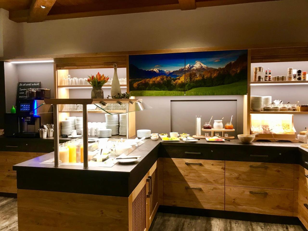 Alpenhotel Weiherbach Berchtesgaden Hallenbad Und Sauna Bagian luar foto
